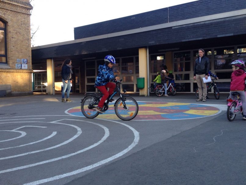 Fahrradtraining 1. und 2. Klassen Paulusschule Düsseldorf